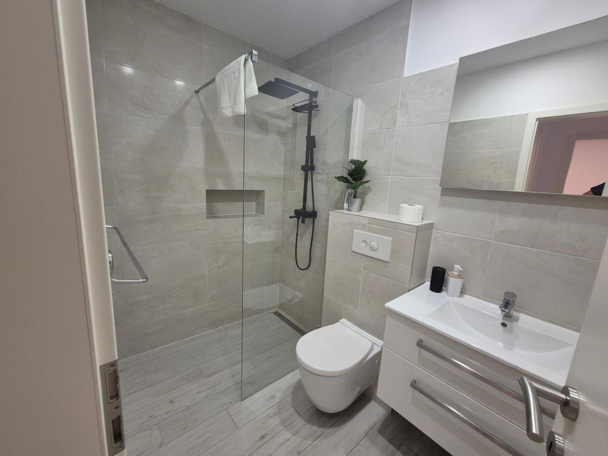 Apartment Rika Omiš Eksteriør bilde